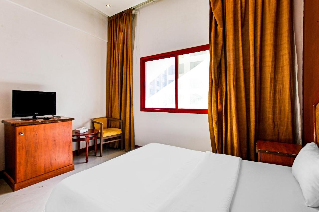 Oyo 118 Revira Hotel 3*