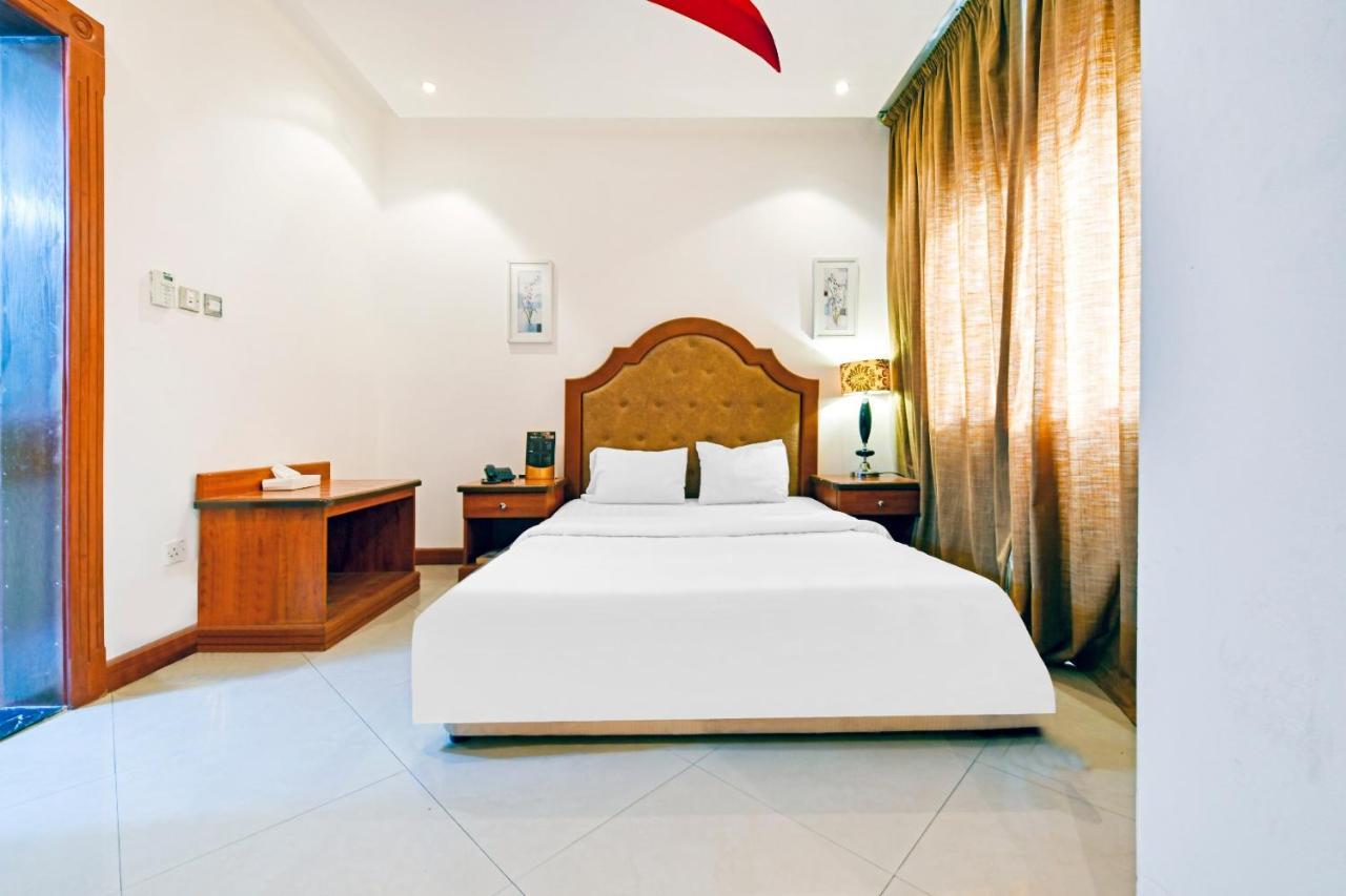 Hotel Oyo 118 Revira